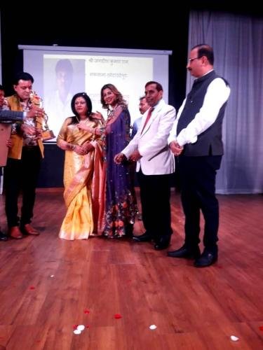 award-7