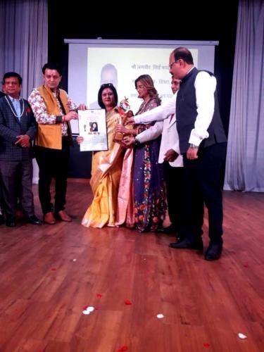 award-9